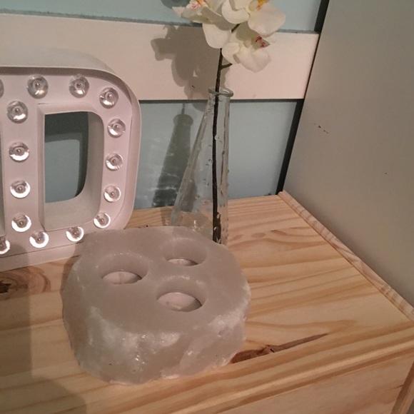 Huge Salt Crystal Candle Holder - Picture 2 of 4