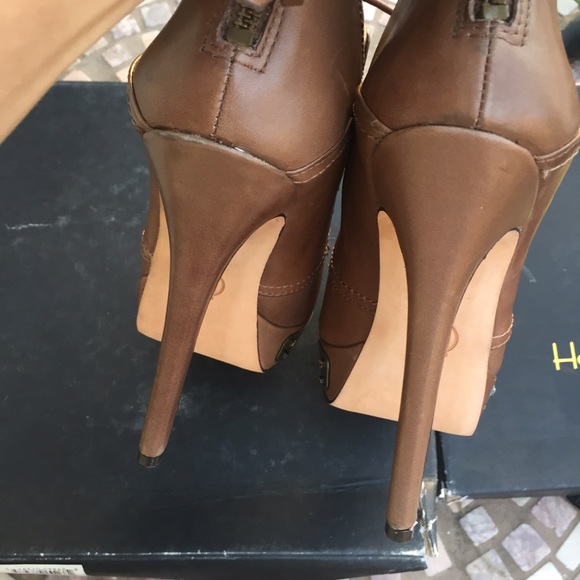 House of Harlow brown lace bootie pumps Sz 8.5 new - Picture 4 of 4