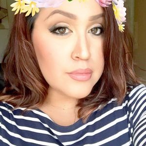 Meet your Posher, Araceli