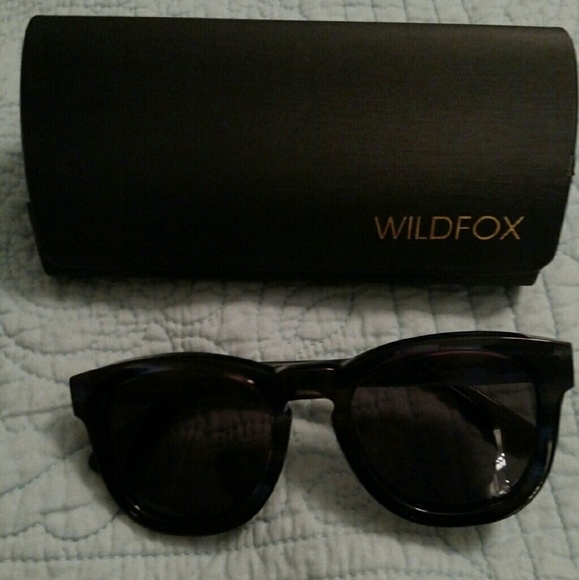 Wildfox classic wild sunglasses
