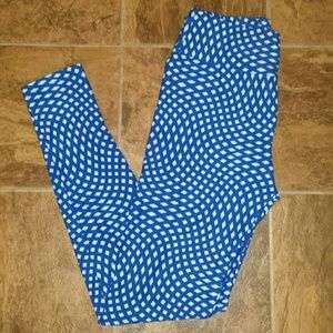 LuLaRoe OS leggings