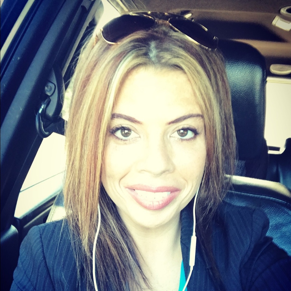Hey y’all! I am Donya and I’m from Mississippi!