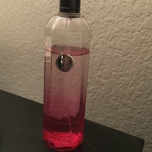 Victoria's Secret bombshell body mist