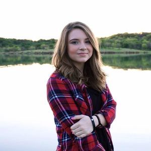 Meet your Posher, Katlyn