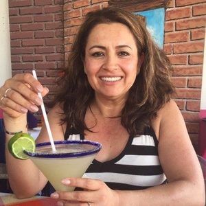 Meet your Posher, Paula