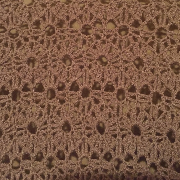 Crochet sweater - Picture 4 of 4