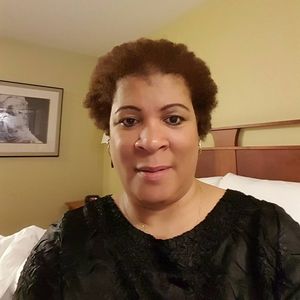 Meet your Posher, Linda