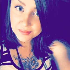 Meet your Posher, Schanae