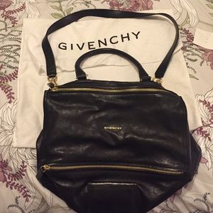 Authentic soft leather Givenchy messenger bag