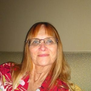 Meet your Posher, Debbie