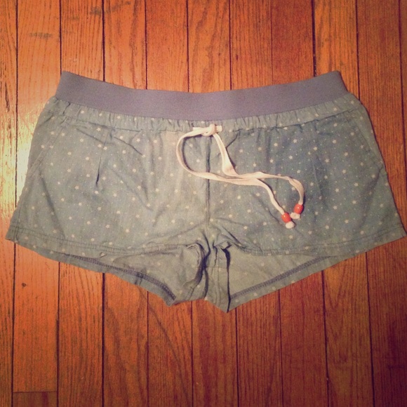 Short - Picture 1 of 1