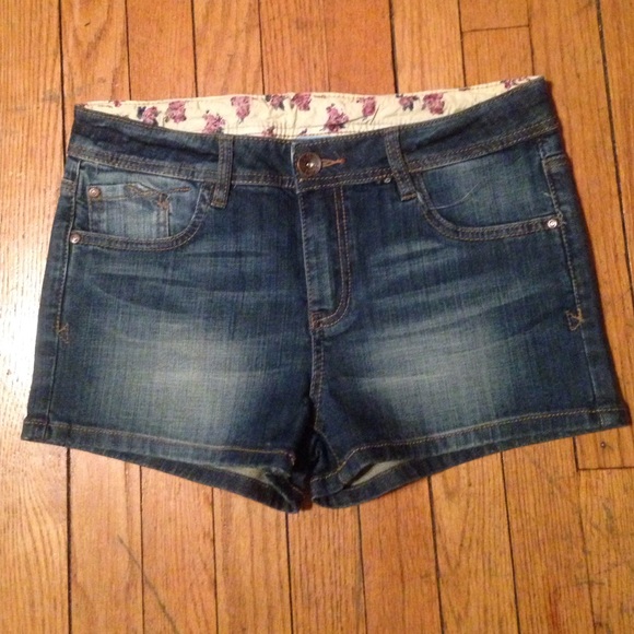 short jeans 😄
