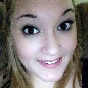 Meet your Posher, Caitlyn