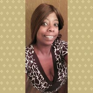 Meet your Posher, Tanea