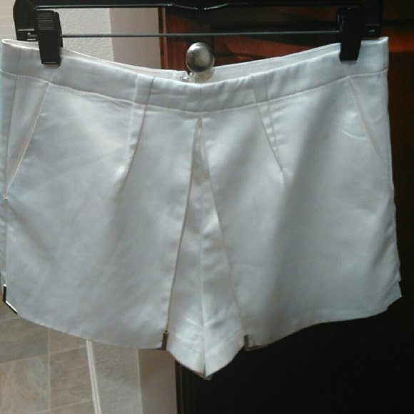 Godly skort