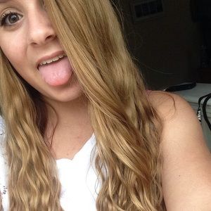 Meet your Posher, Amanda