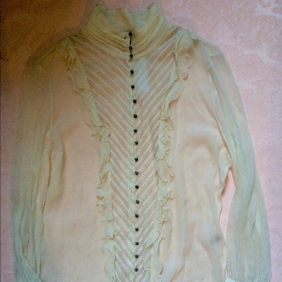 Elie Tahari Tops - Elie Tahari Cream Textured Silk Beaded Blouse L