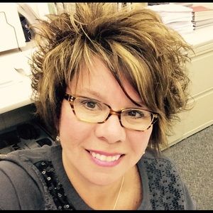 Meet your Posher, Julie