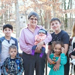 Meet your Posher, Kelly