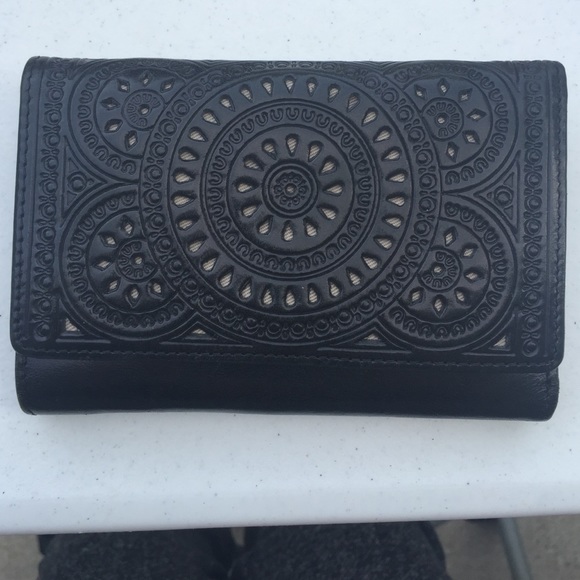 Brand new fossil wallet!!