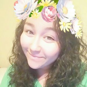 Meet your Posher, Carmen