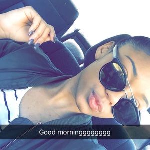 Meet your Posher, Rose