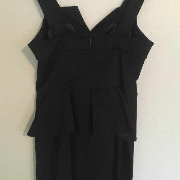 The classic little black dress - Picture 3 of 3