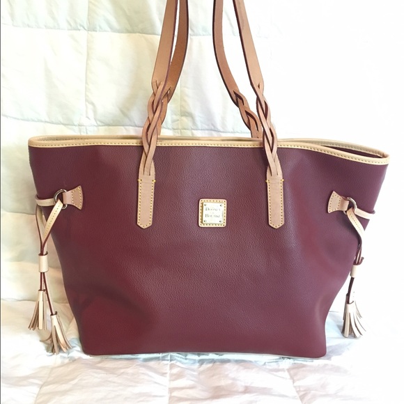 Dooney and Bourke Bailey tote.