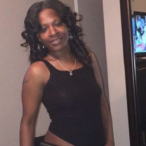 Meet your Posher, Ronita