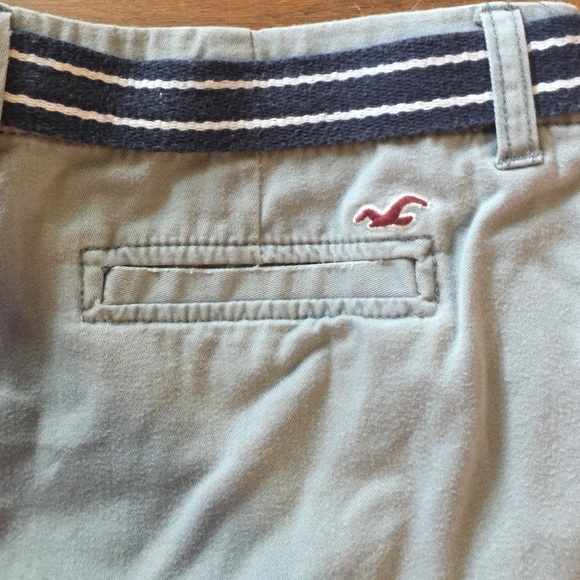 Shorts - Picture 3 of 4