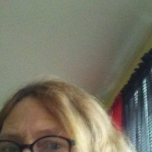 Meet your Posher, Deborah