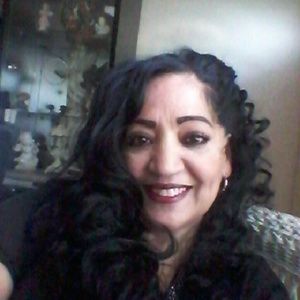 Meet your Posher, Juana