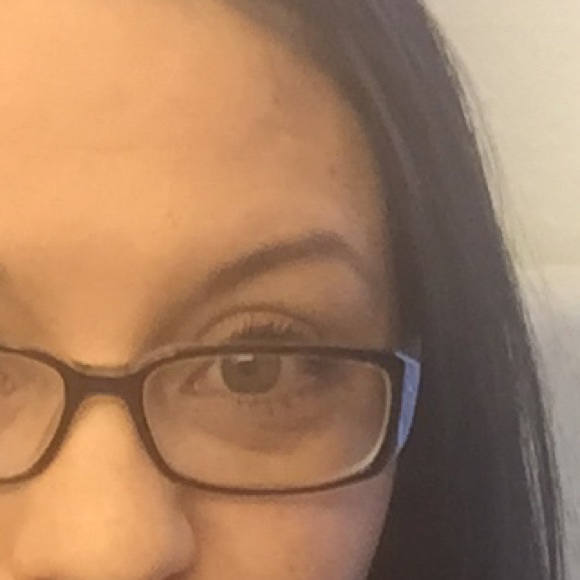 Meet your Posher, Tracey - Picture 1 of 1