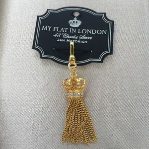 MFIL Brighton Royal Tassel Crown Charm