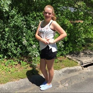 Meet your Posher, Gemma