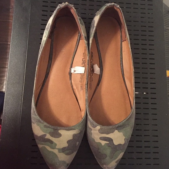 Army color flats