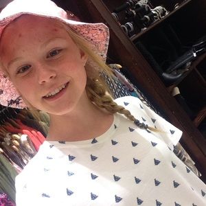 Meet your Posher, Danika