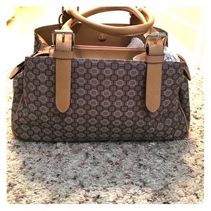 Nine West handbag with matching wallet