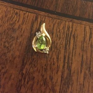 Peridot Pendant w/diamond accents