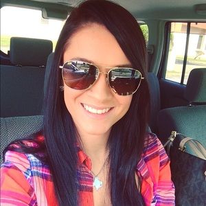 Meet your Posher, Richel