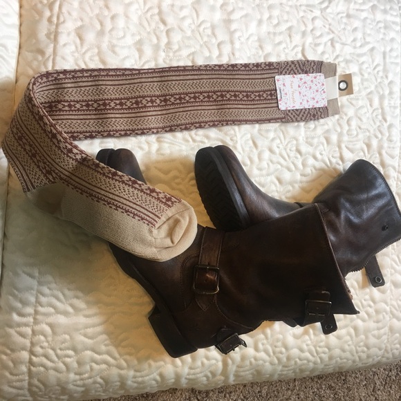 Free People Knit Over the knee Socks - Picture 2 of 4