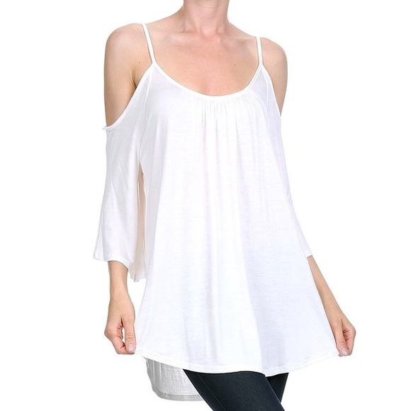 NWOT off the shoulder high low tunic top