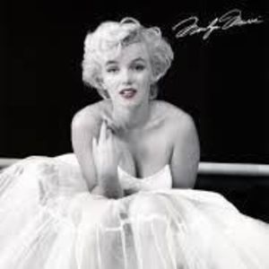 Meet your Posher, Alma