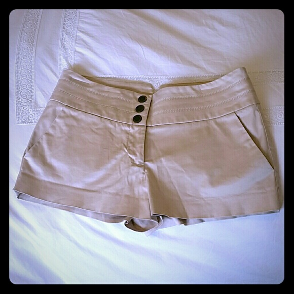 Bebe Khaki Shorts Sz 4
