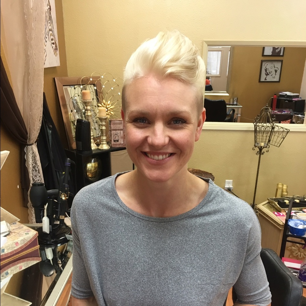 Meet your Posher, Erin