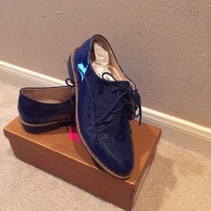 Patent leather loafers