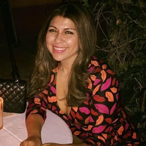 Meet your Posher, Alma