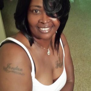 Meet your Posher, Felicia