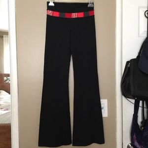 lululemon yoga pants
