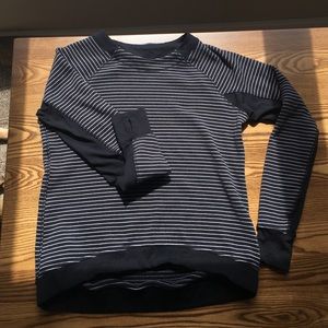 Lululemon sweatshirt